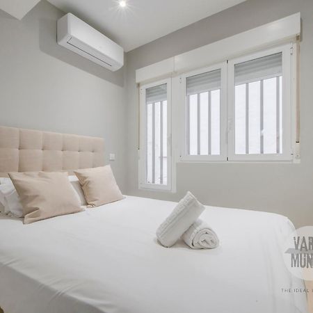 Pequeno Paraiso Para 4, En Plaza De Chueca Мадрид Екстериор снимка